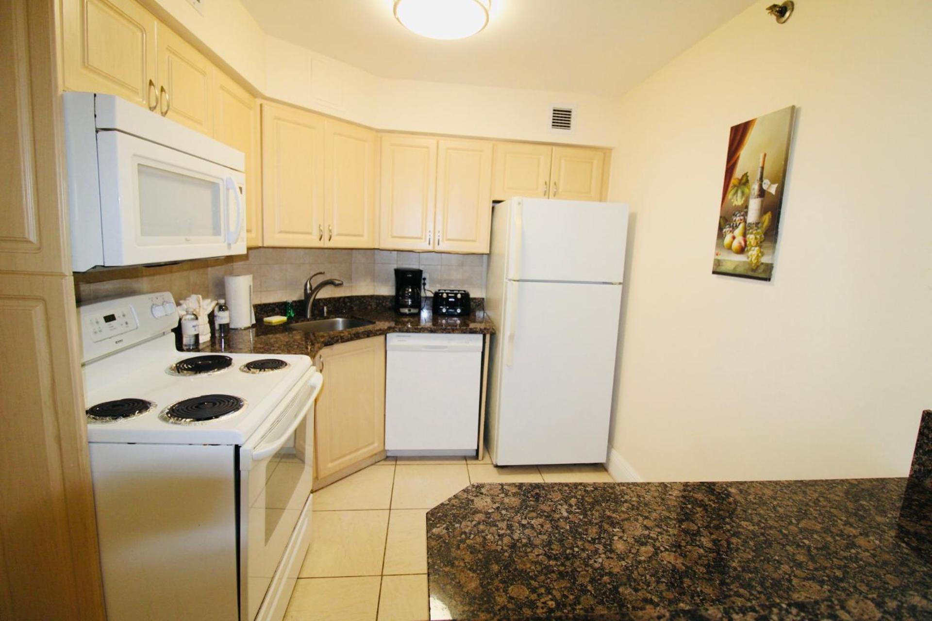 מיאמי ביץ' Alexander 1211 Beachfront Condo With Direct Beach Access, 2 Pools, Sauna, Gym מראה חיצוני תמונה