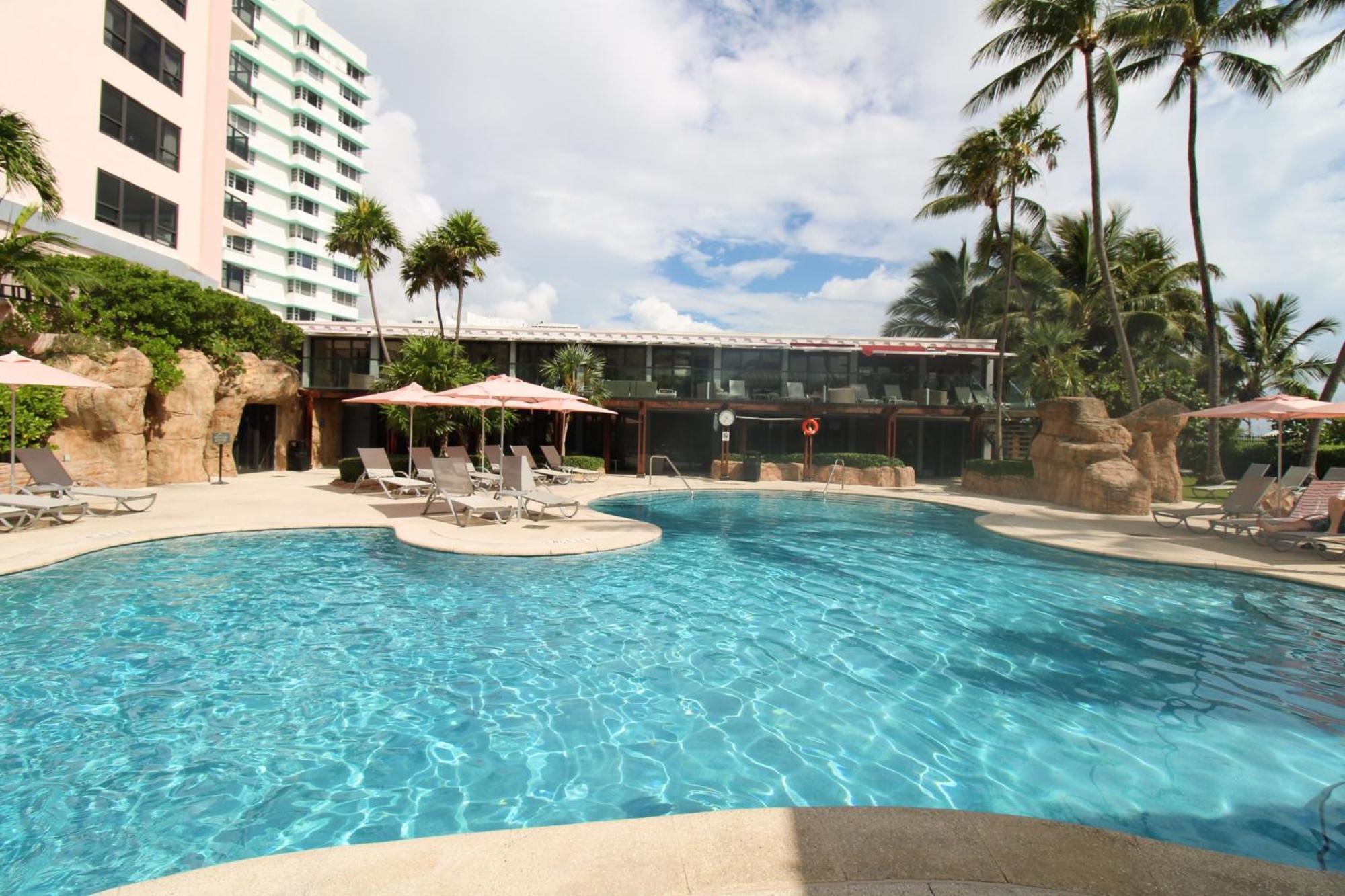 מיאמי ביץ' Alexander 1211 Beachfront Condo With Direct Beach Access, 2 Pools, Sauna, Gym מראה חיצוני תמונה