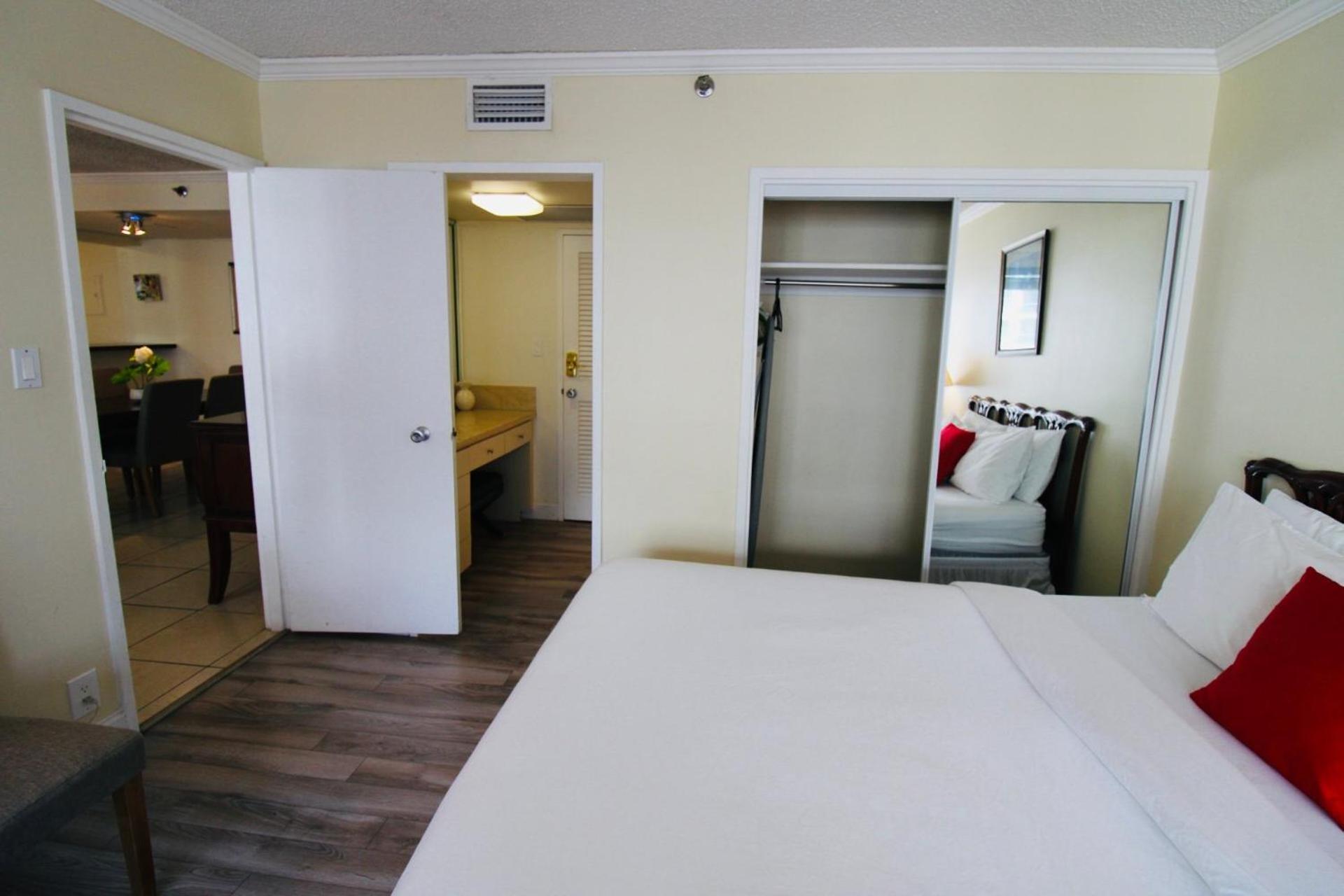 מיאמי ביץ' Alexander 1211 Beachfront Condo With Direct Beach Access, 2 Pools, Sauna, Gym מראה חיצוני תמונה