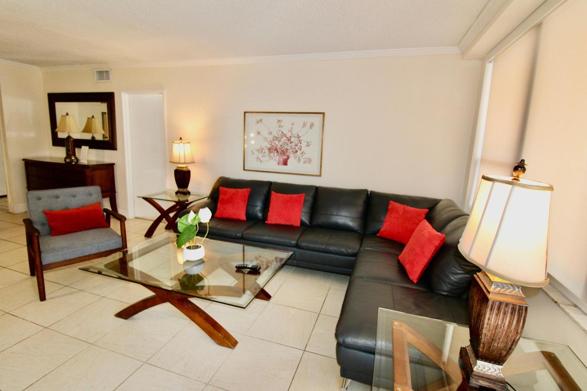 מיאמי ביץ' Alexander 1211 Beachfront Condo With Direct Beach Access, 2 Pools, Sauna, Gym מראה חיצוני תמונה