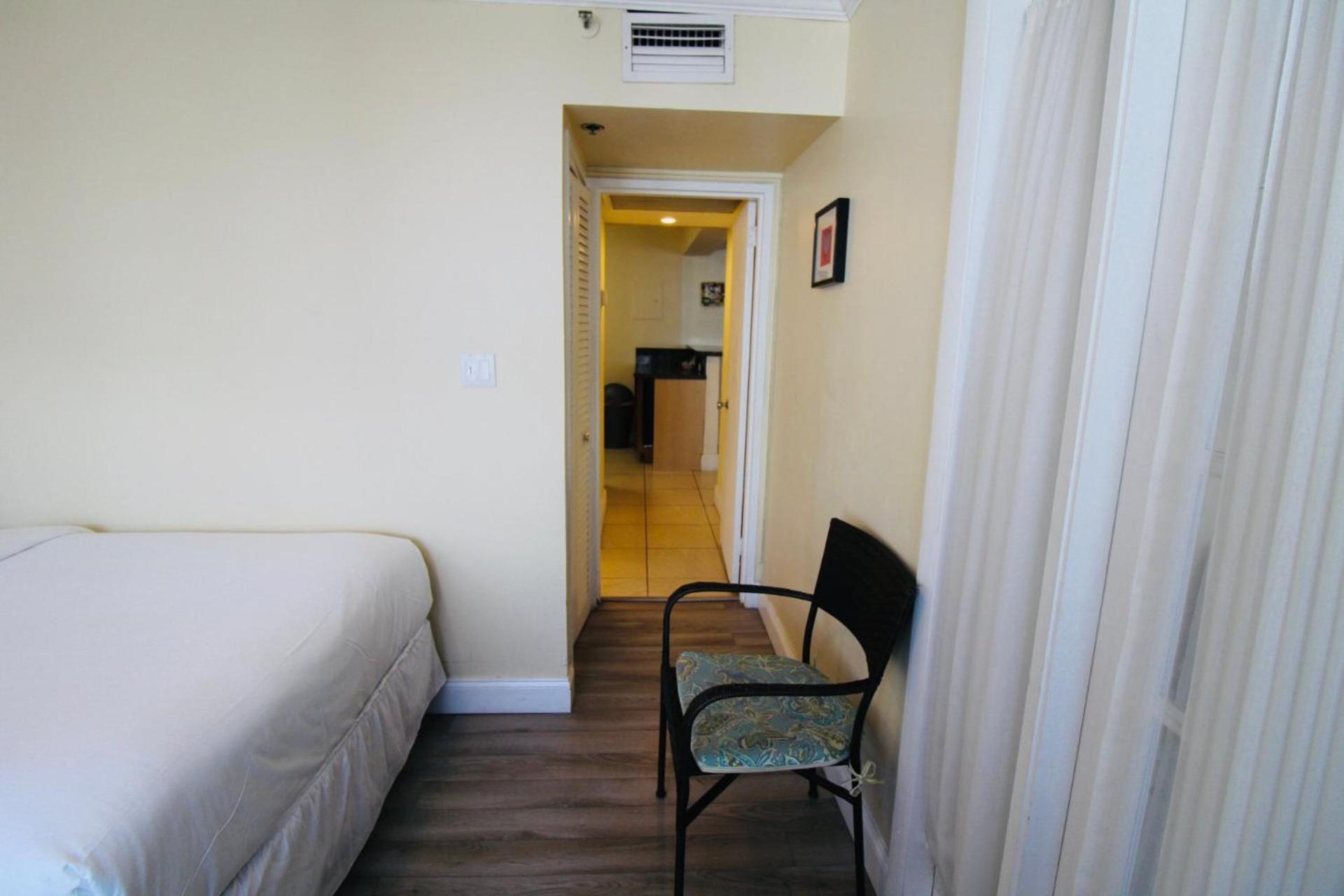 מיאמי ביץ' Alexander 1211 Beachfront Condo With Direct Beach Access, 2 Pools, Sauna, Gym מראה חיצוני תמונה