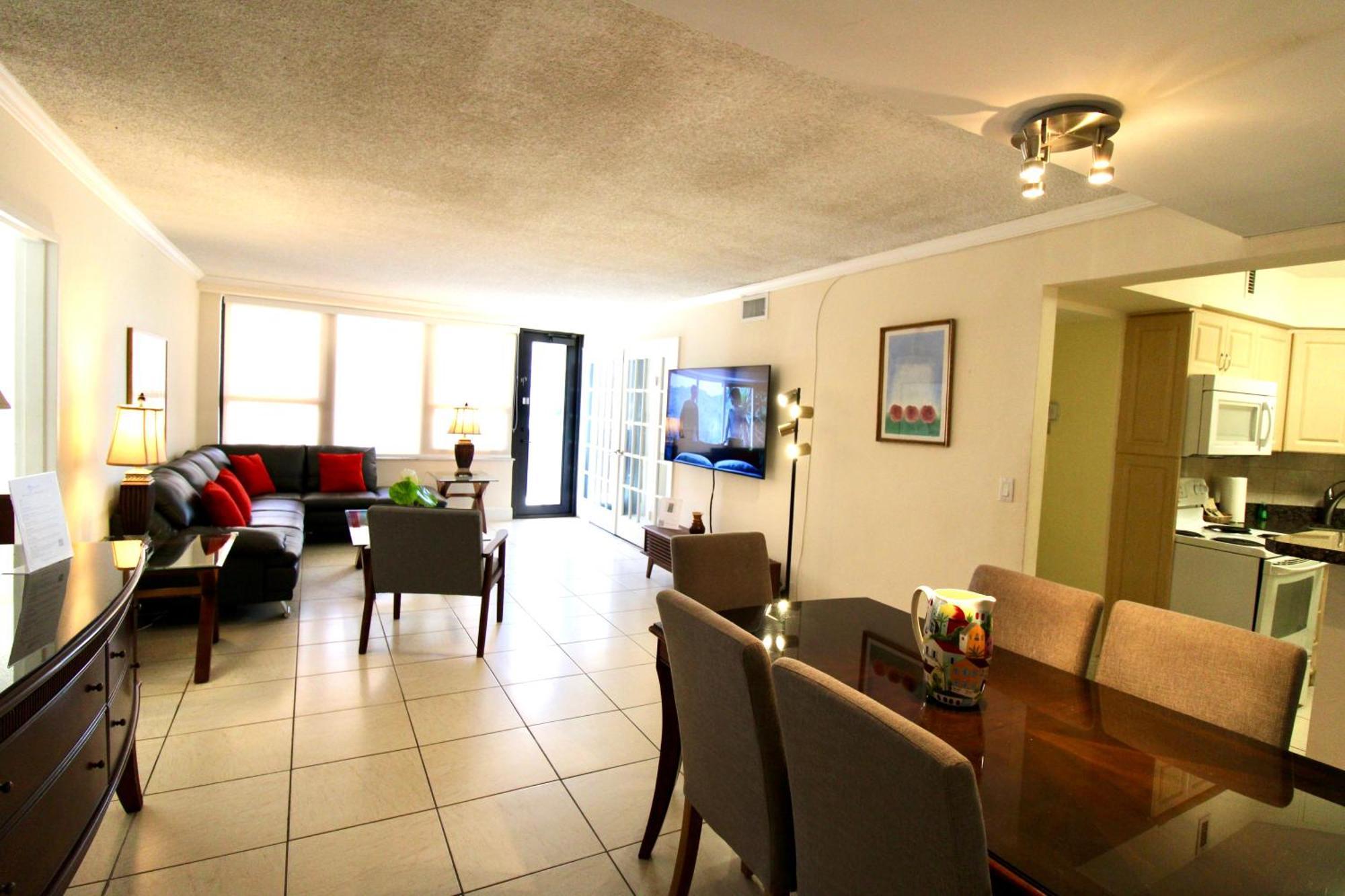 מיאמי ביץ' Alexander 1211 Beachfront Condo With Direct Beach Access, 2 Pools, Sauna, Gym מראה חיצוני תמונה