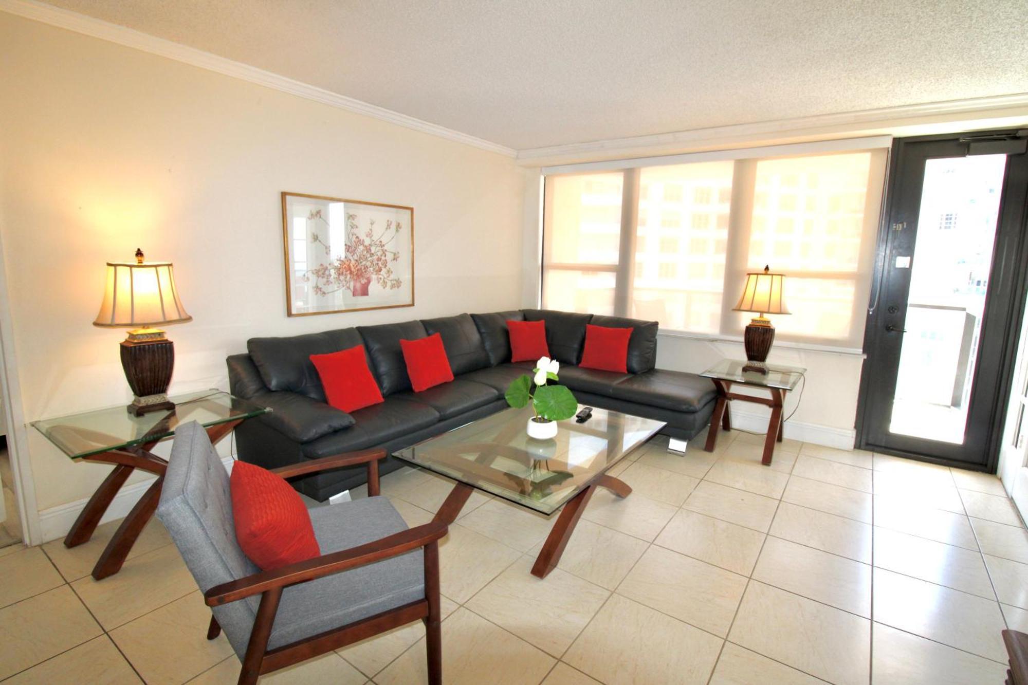 מיאמי ביץ' Alexander 1211 Beachfront Condo With Direct Beach Access, 2 Pools, Sauna, Gym מראה חיצוני תמונה